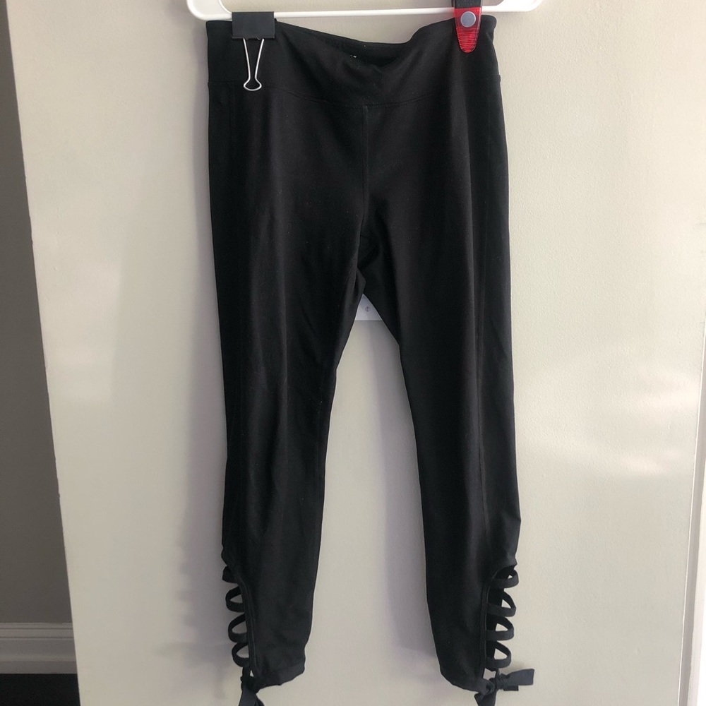 Joy Lab Black Bow Leggings Size Medium